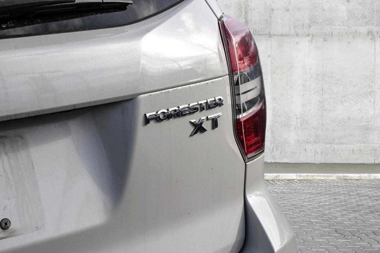 2016 Subaru Forester 5dr Wgn CVT 2.0XT Touring Photo