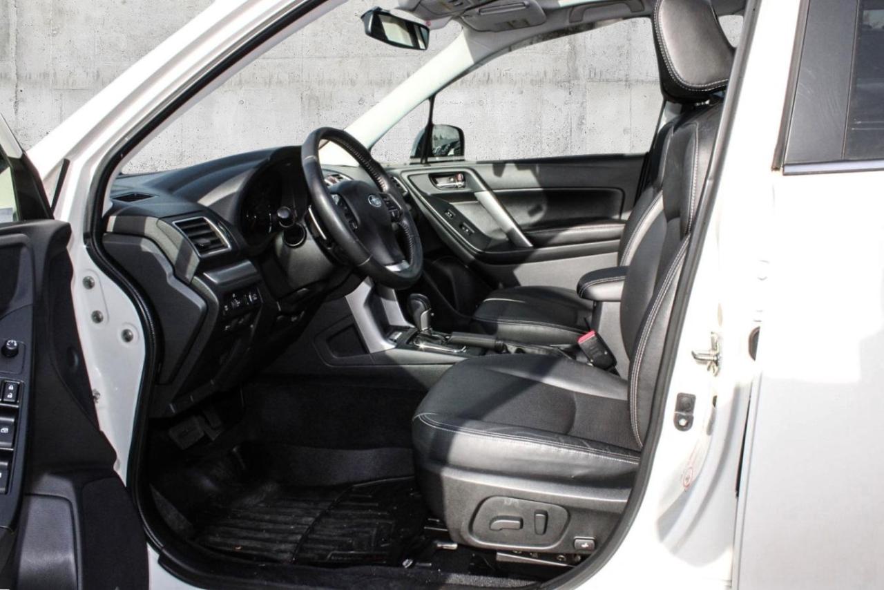 2016 Subaru Forester 5dr Wgn CVT 2.0XT Touring Photo