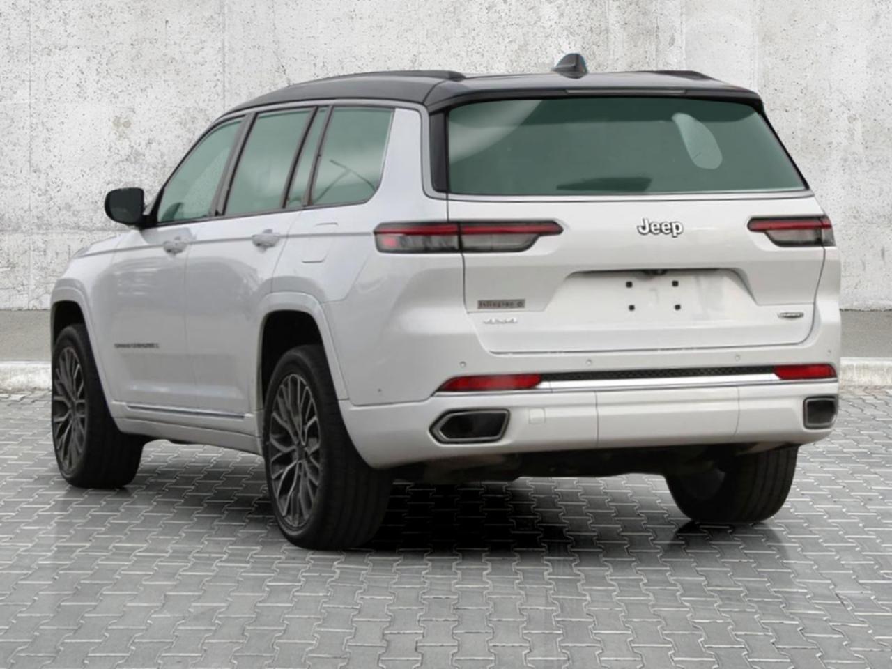 2024 Jeep Grand Cherokee L Summit Reserve 4x4 Photo3