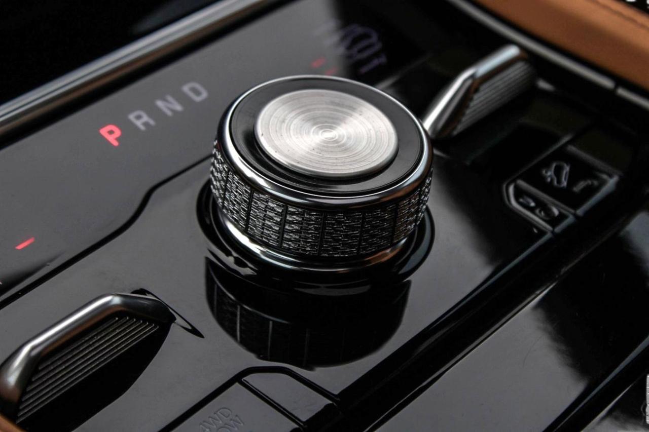 2024 Jeep Grand Cherokee L Summit Reserve 4x4 Photo