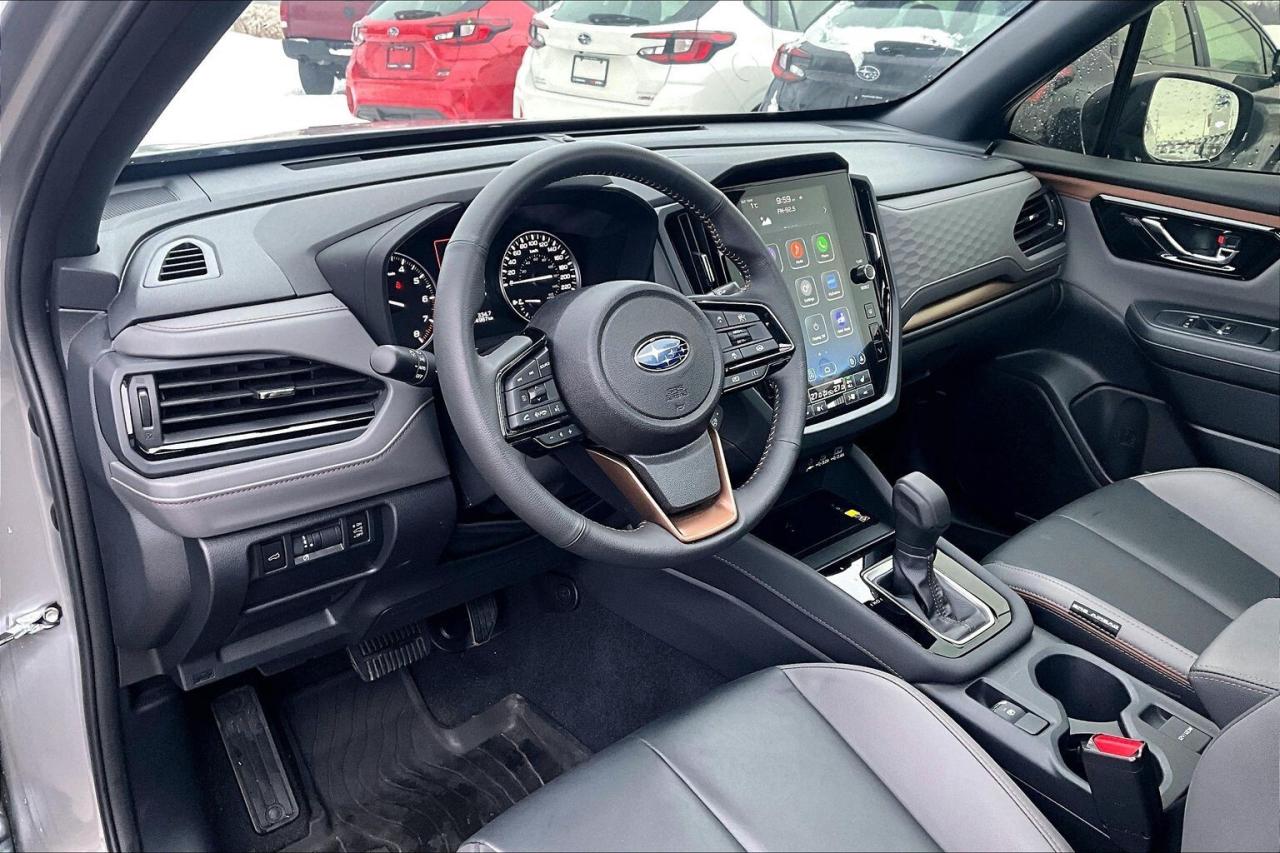 2025 Subaru Forester SPORT AWD   SUNROOF   HEATED SEATS   3.99% RATES Photo