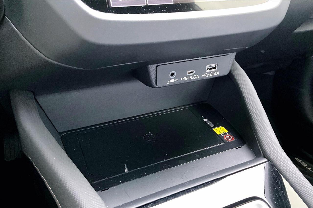 2025 Subaru Forester SPORT AWD   SUNROOF   HEATED SEATS   3.99% RATES Photo