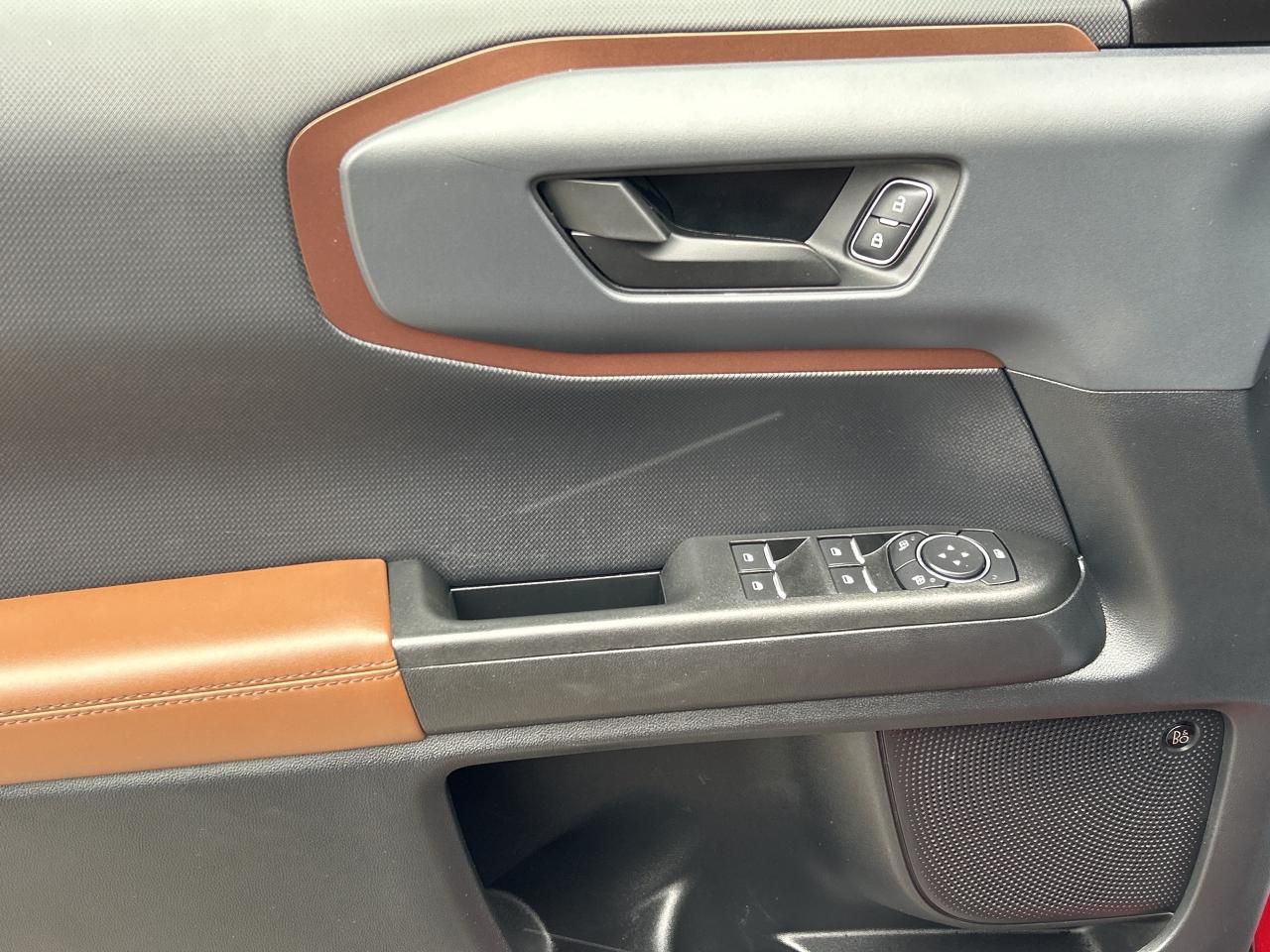 2021 Ford Bronco Sport Outer Banks 4X4/LEATHER/NAVIGATION CALL PICTON Photo