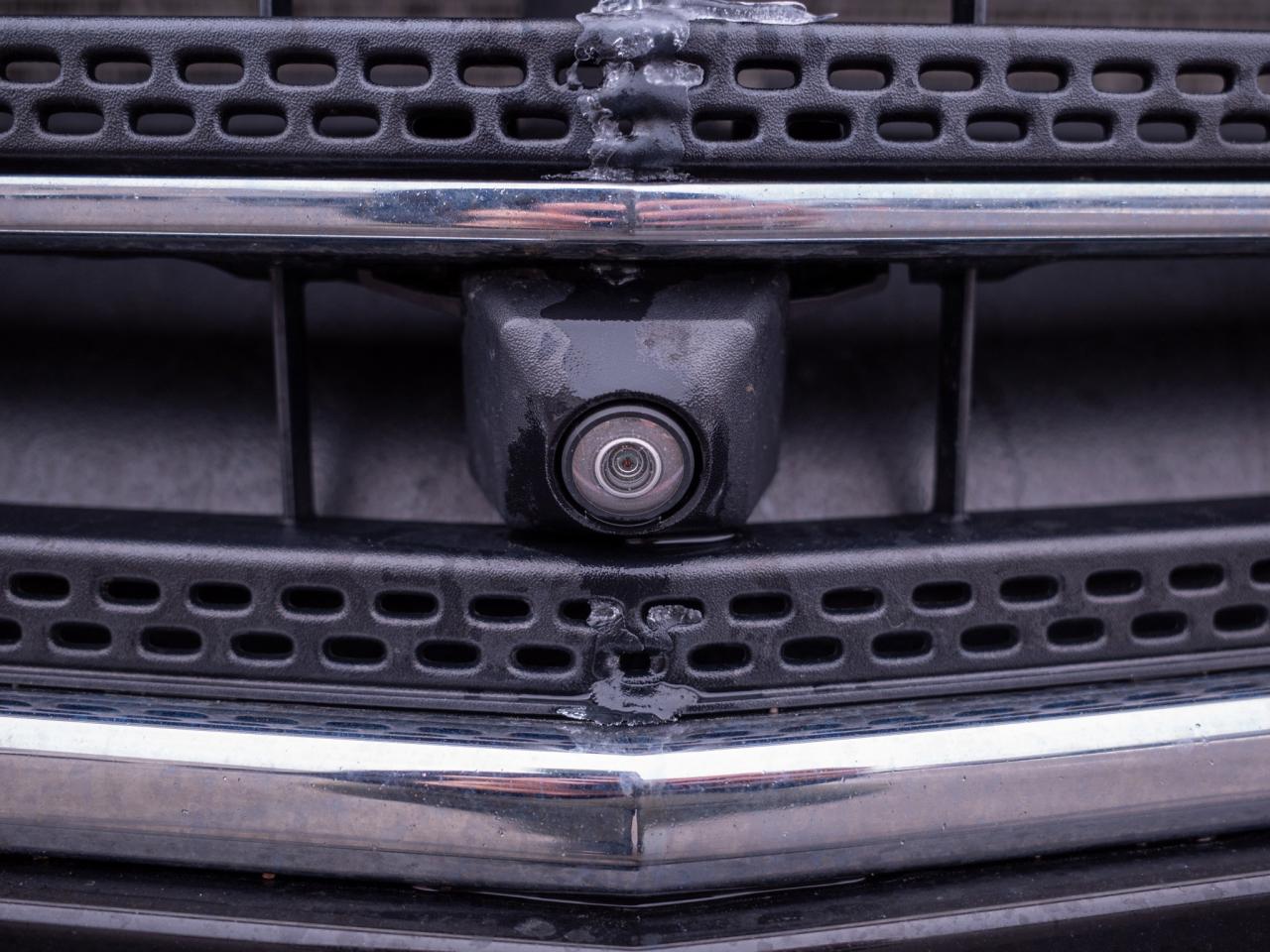 2021 Chevrolet Traverse Premier- Heated & Ventilated Front Seats Photo