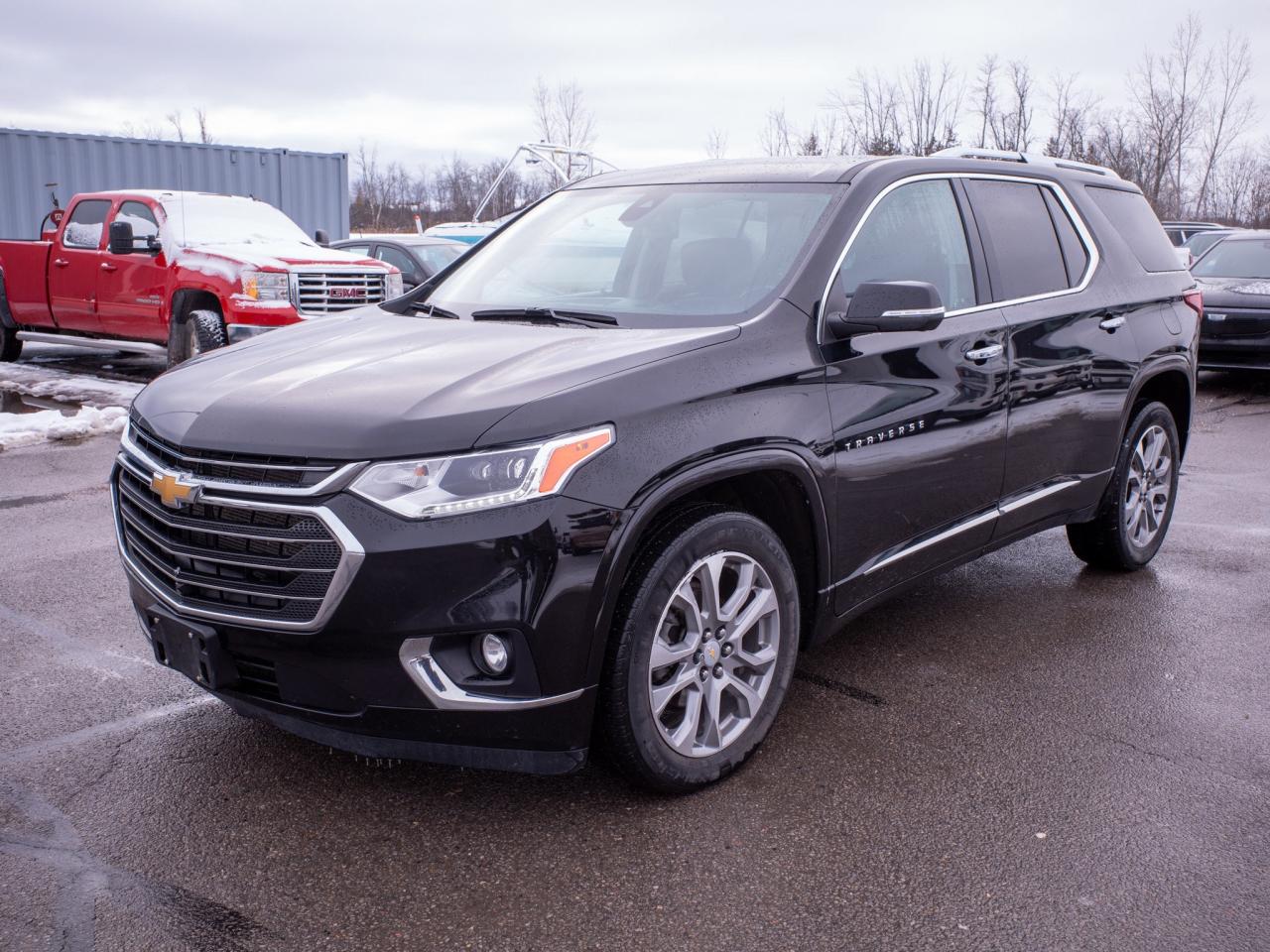 2021 Chevrolet Traverse Premier- Heated & Ventilated Front Seats Photo