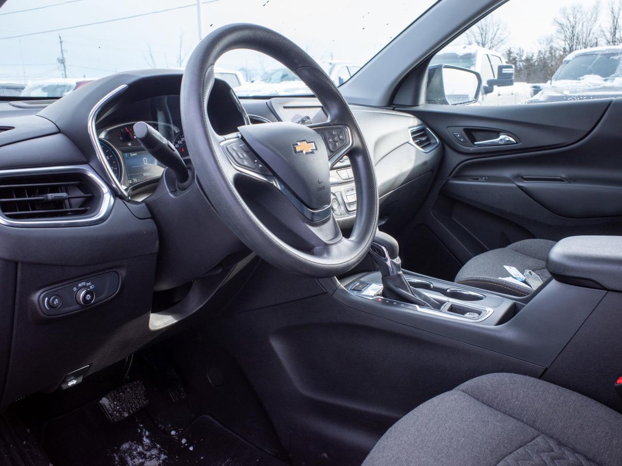 2023 Chevrolet Equinox LT - Touchscreen Infotainment System Photo