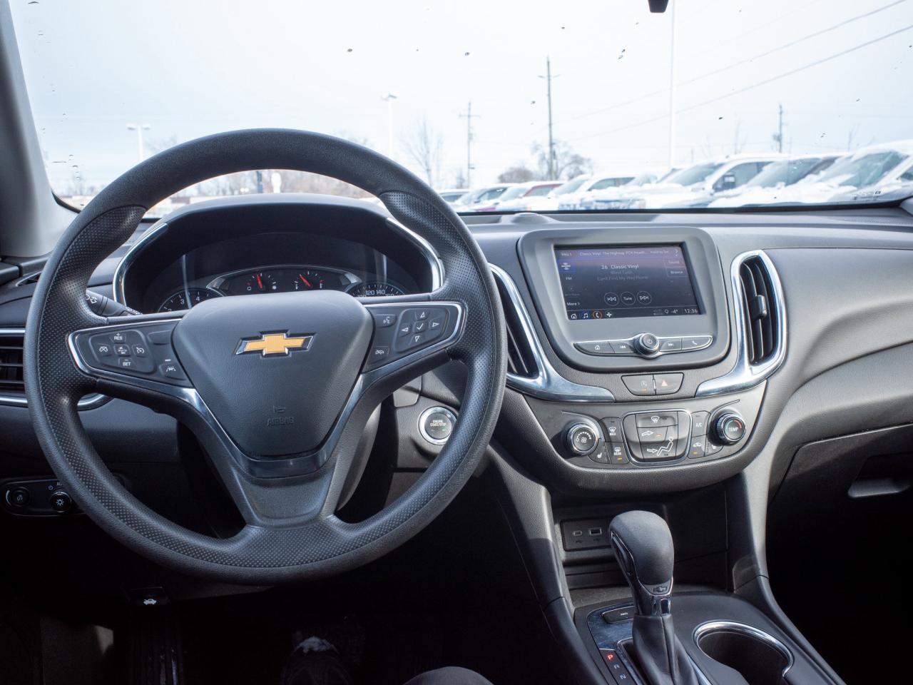 2023 Chevrolet Equinox LT - Touchscreen Infotainment System Photo