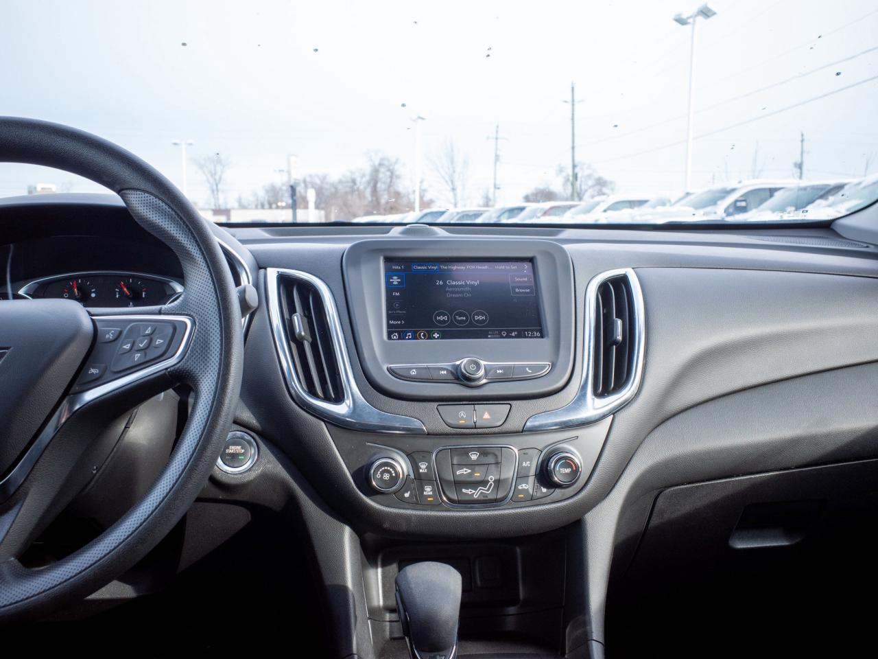 2023 Chevrolet Equinox LT - Touchscreen Infotainment System Photo