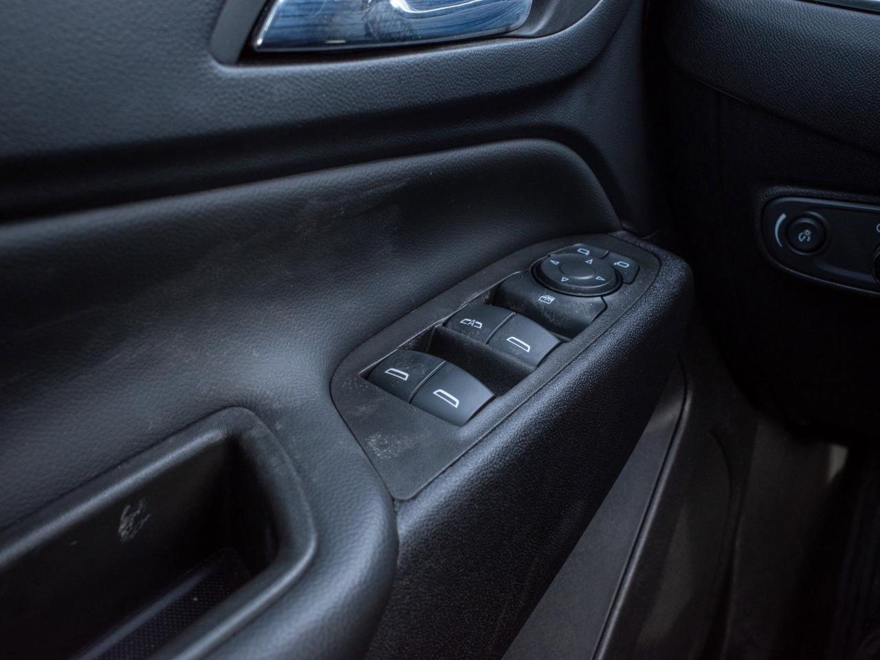 2023 Chevrolet Equinox LT- Touchscreen Infotainment   Remote Engine Start Photo