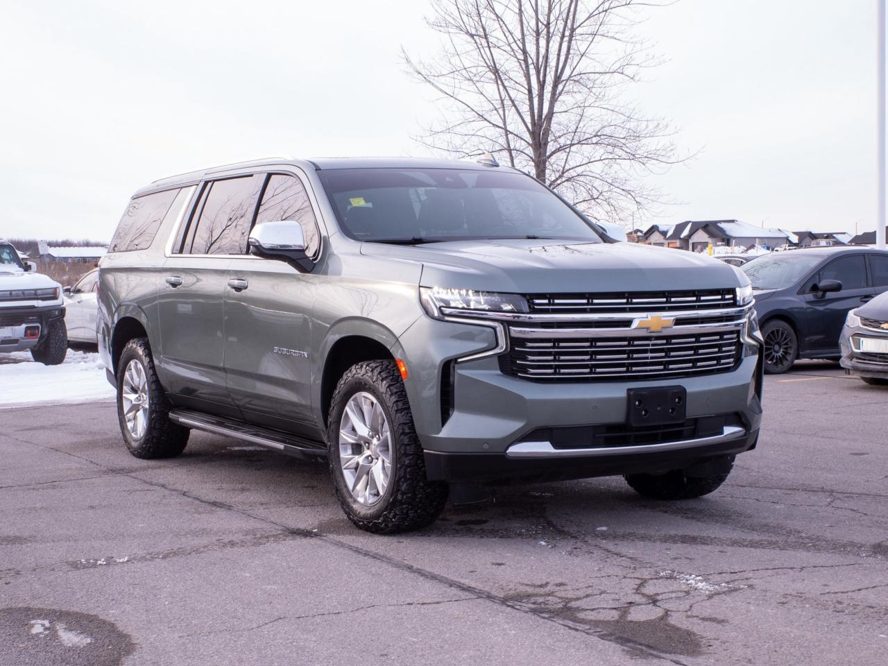 2023 Chevrolet Suburban Premier- Power Sliding Center Console Photo
