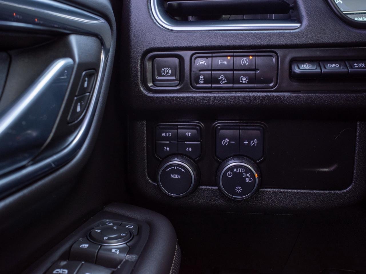 2023 Chevrolet Suburban Premier- Power Sliding Center Console Photo