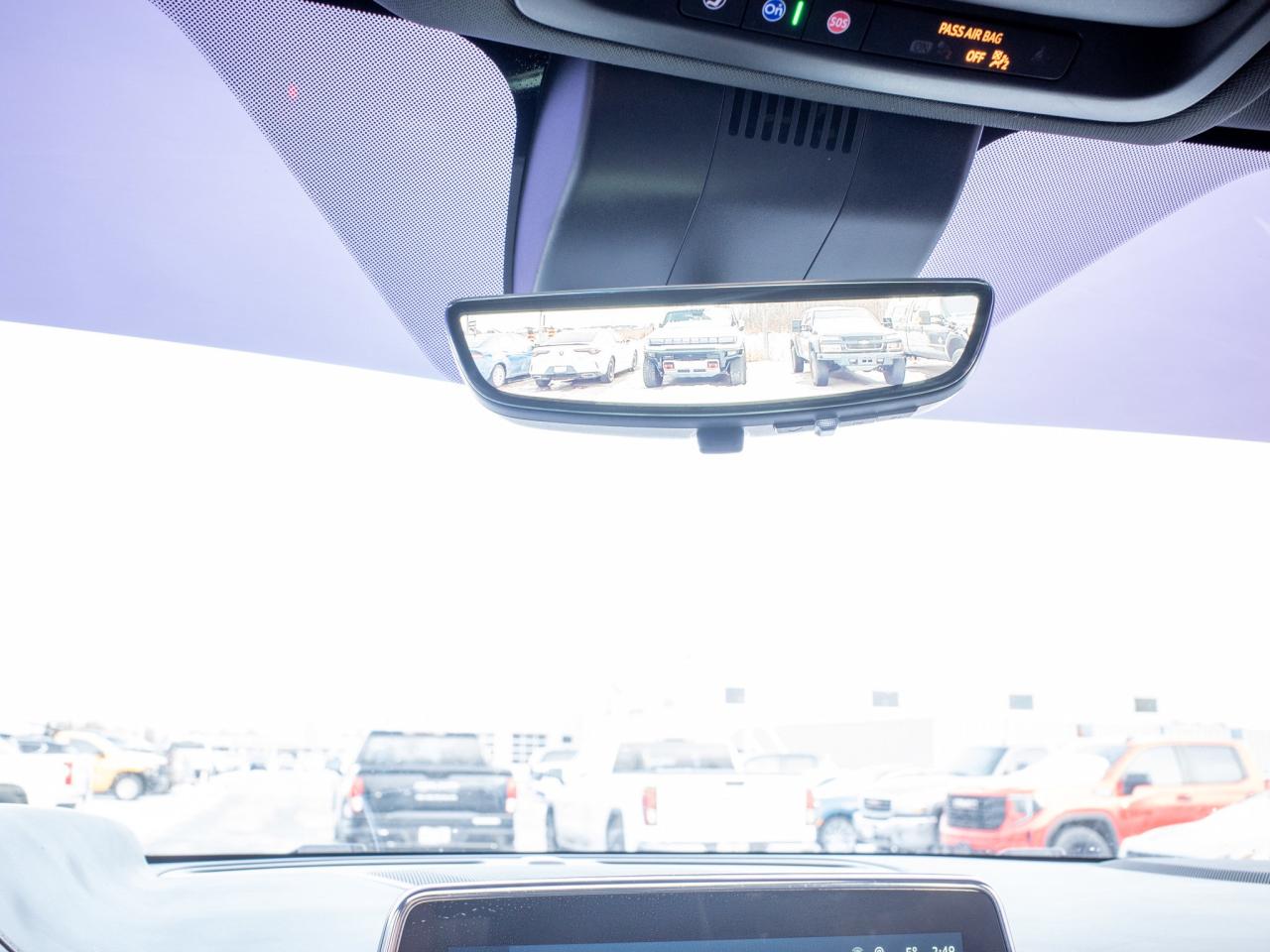 2023 Chevrolet Suburban Premier- Power Sliding Center Console Photo