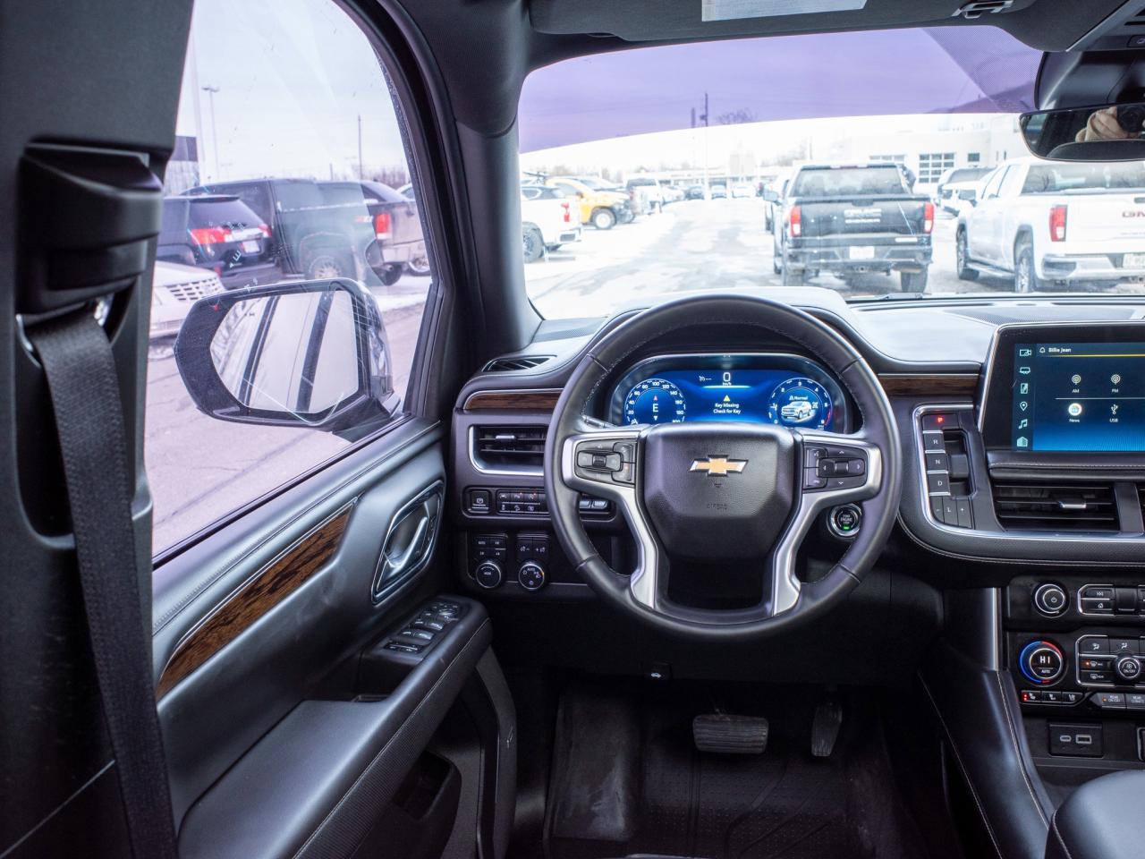 2023 Chevrolet Suburban Premier- Power Sliding Center Console Photo