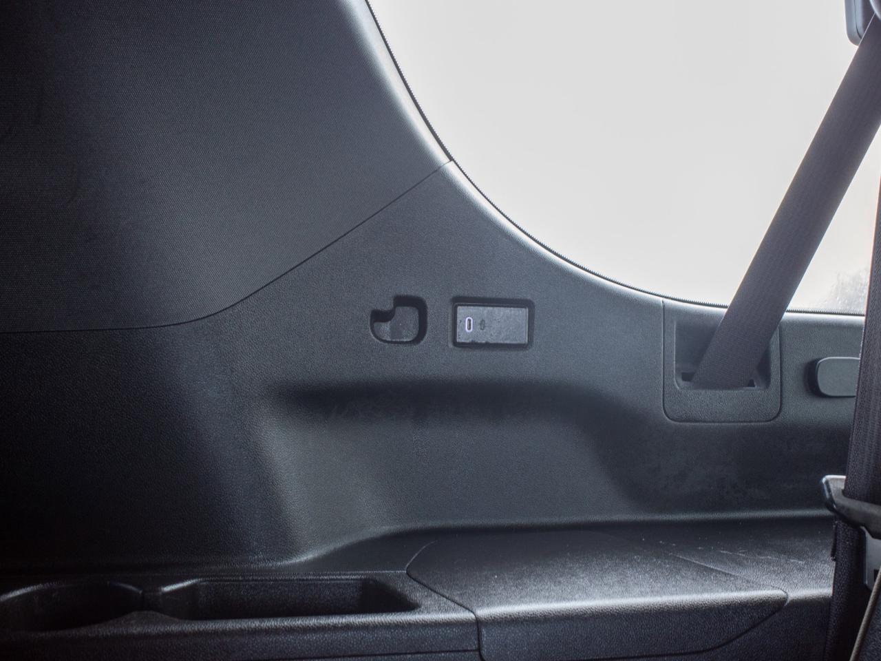 2023 Chevrolet Suburban Premier- Power Sliding Center Console Photo