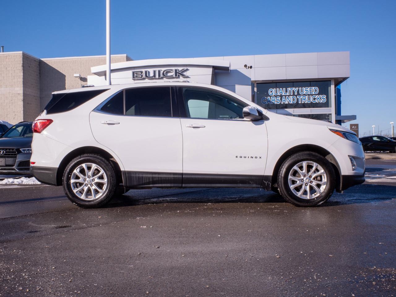 2018 Chevrolet Equinox LT - Steering Wheel Audio Controls Photo