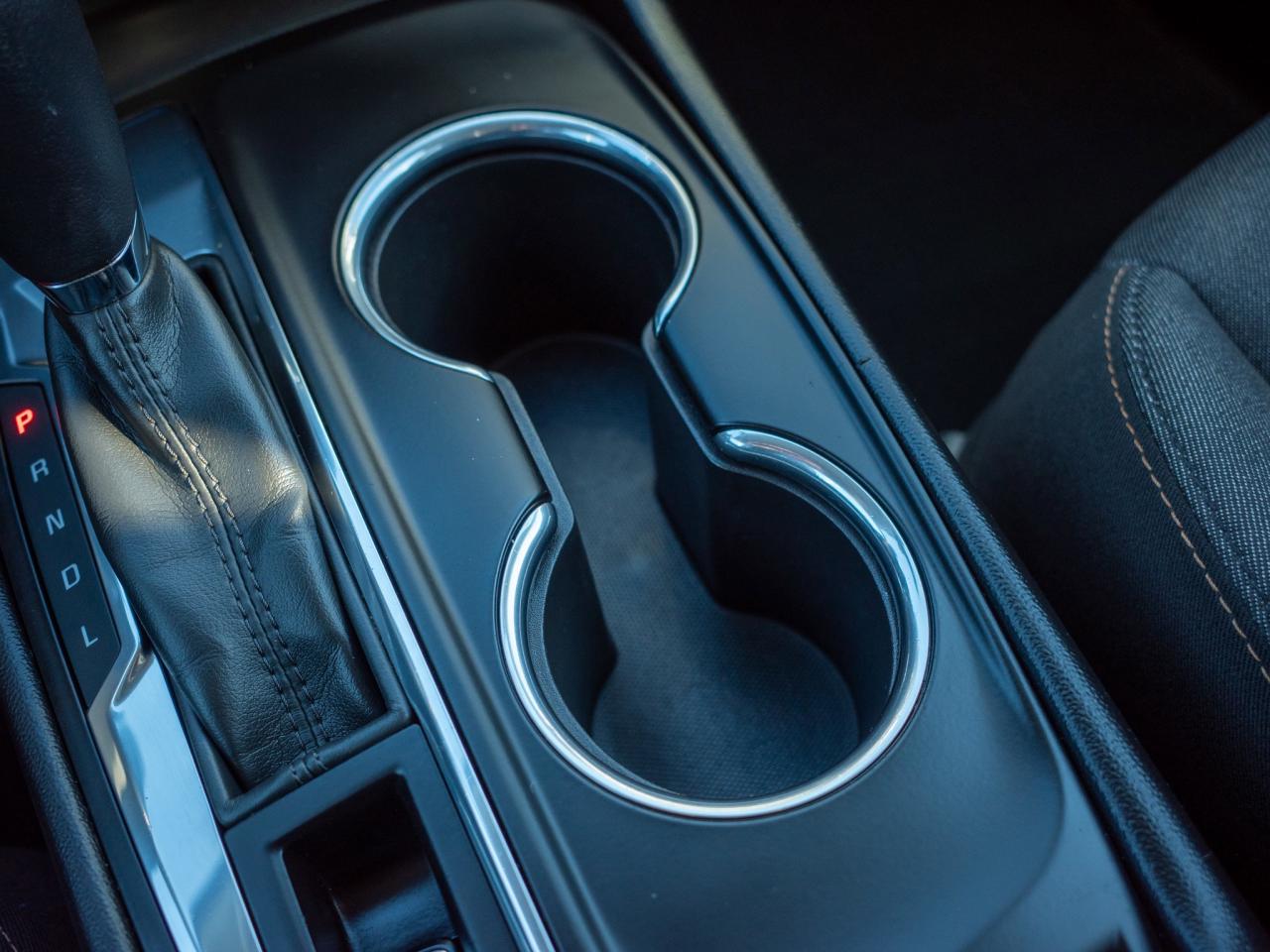 2018 Chevrolet Equinox LT - Steering Wheel Audio Controls Photo