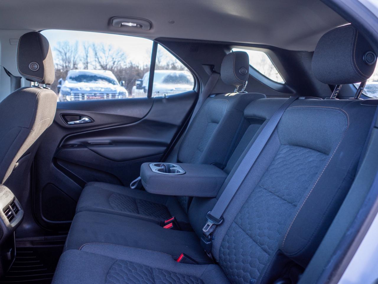 2018 Chevrolet Equinox LT - Steering Wheel Audio Controls Photo