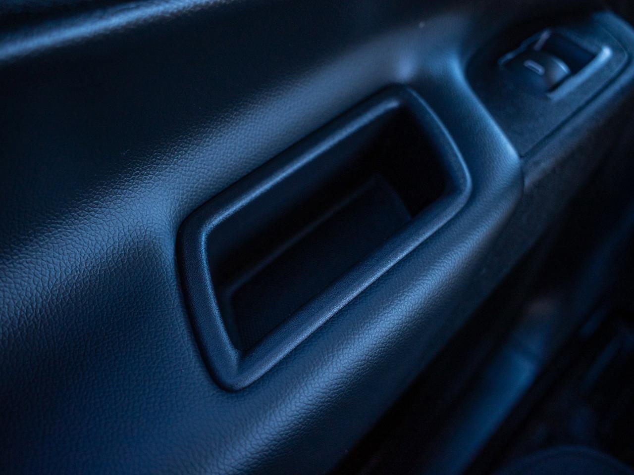 2018 Chevrolet Equinox LT - Steering Wheel Audio Controls Photo