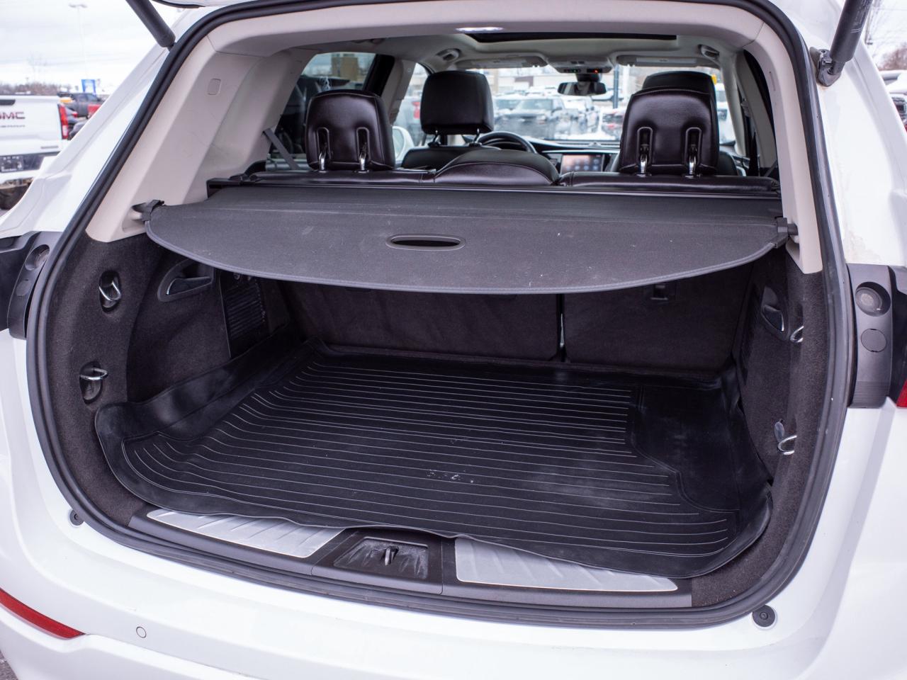2019 Buick Envision Premium - Bose Audio Panoramic Sunroof Photo