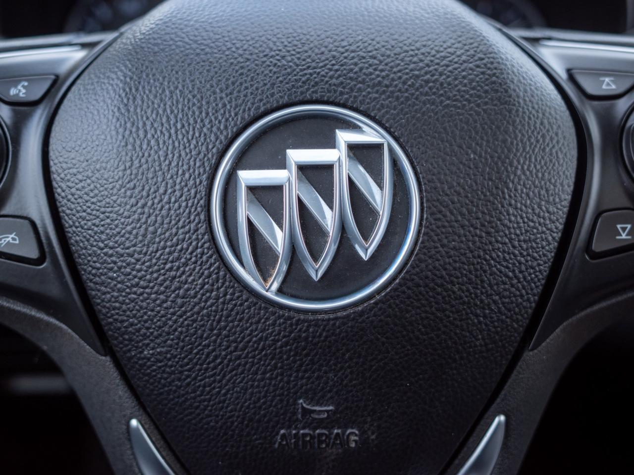 2019 Buick Envision Premium - Bose Audio Panoramic Sunroof Photo