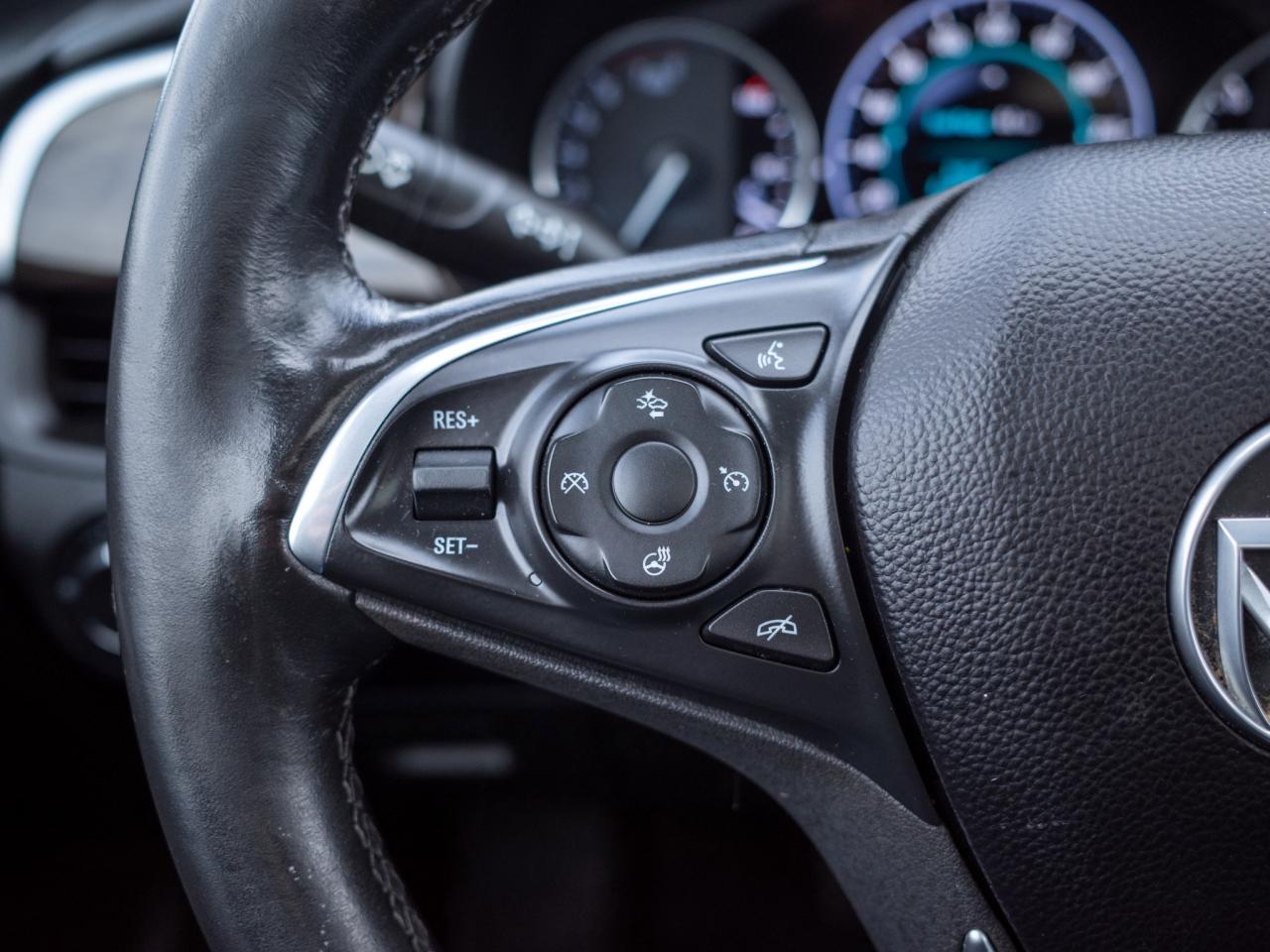 2019 Buick Envision Premium - Bose Audio Panoramic Sunroof Photo