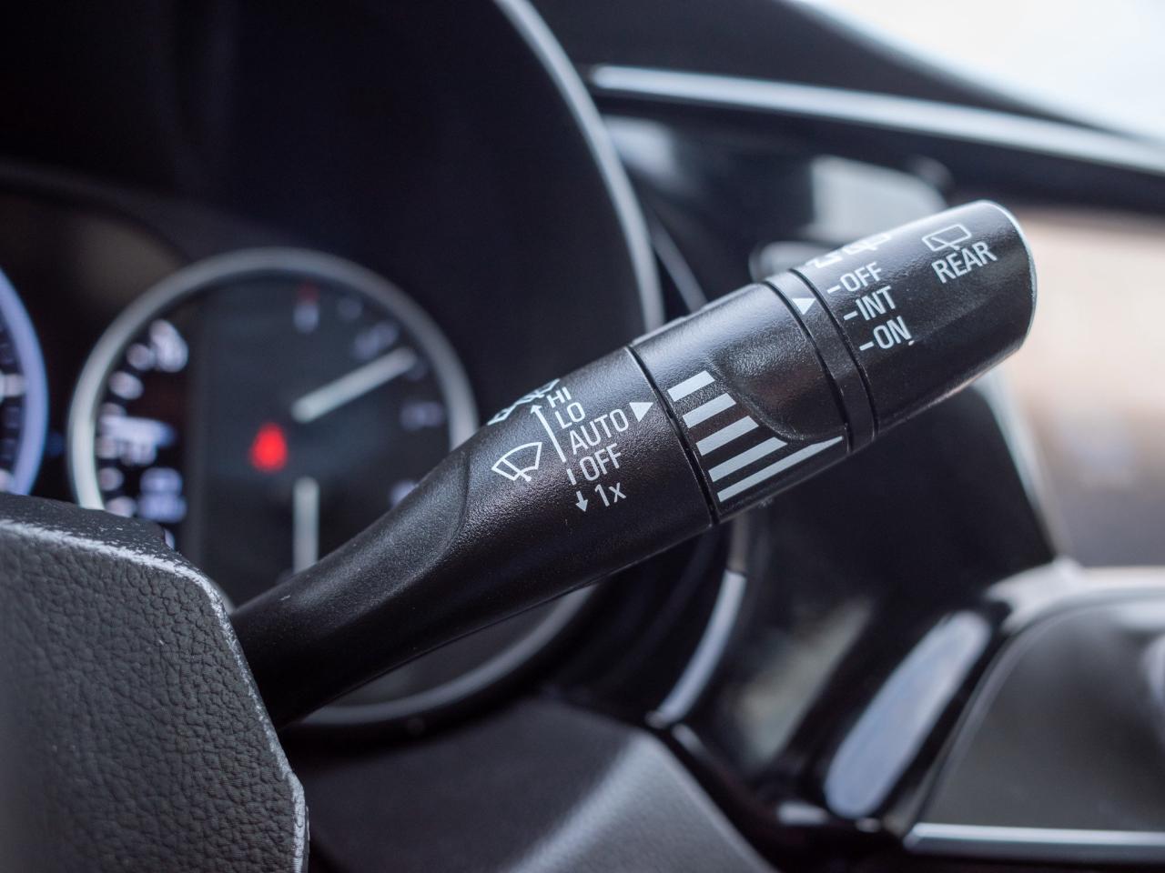 2019 Buick Envision Premium - Bose Audio Panoramic Sunroof Photo