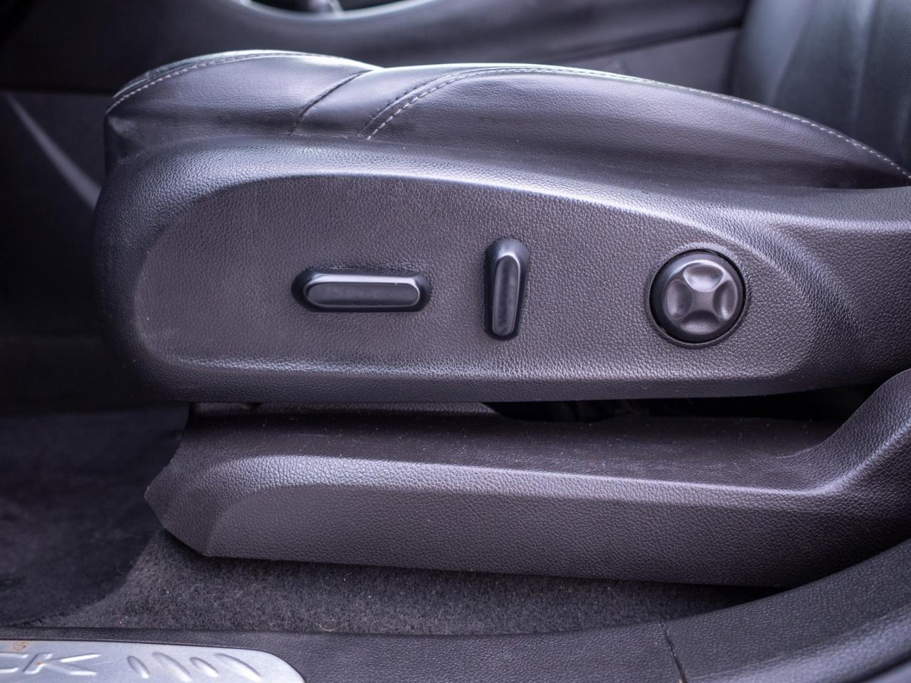 2019 Buick Envision Premium - Bose Audio Panoramic Sunroof Photo