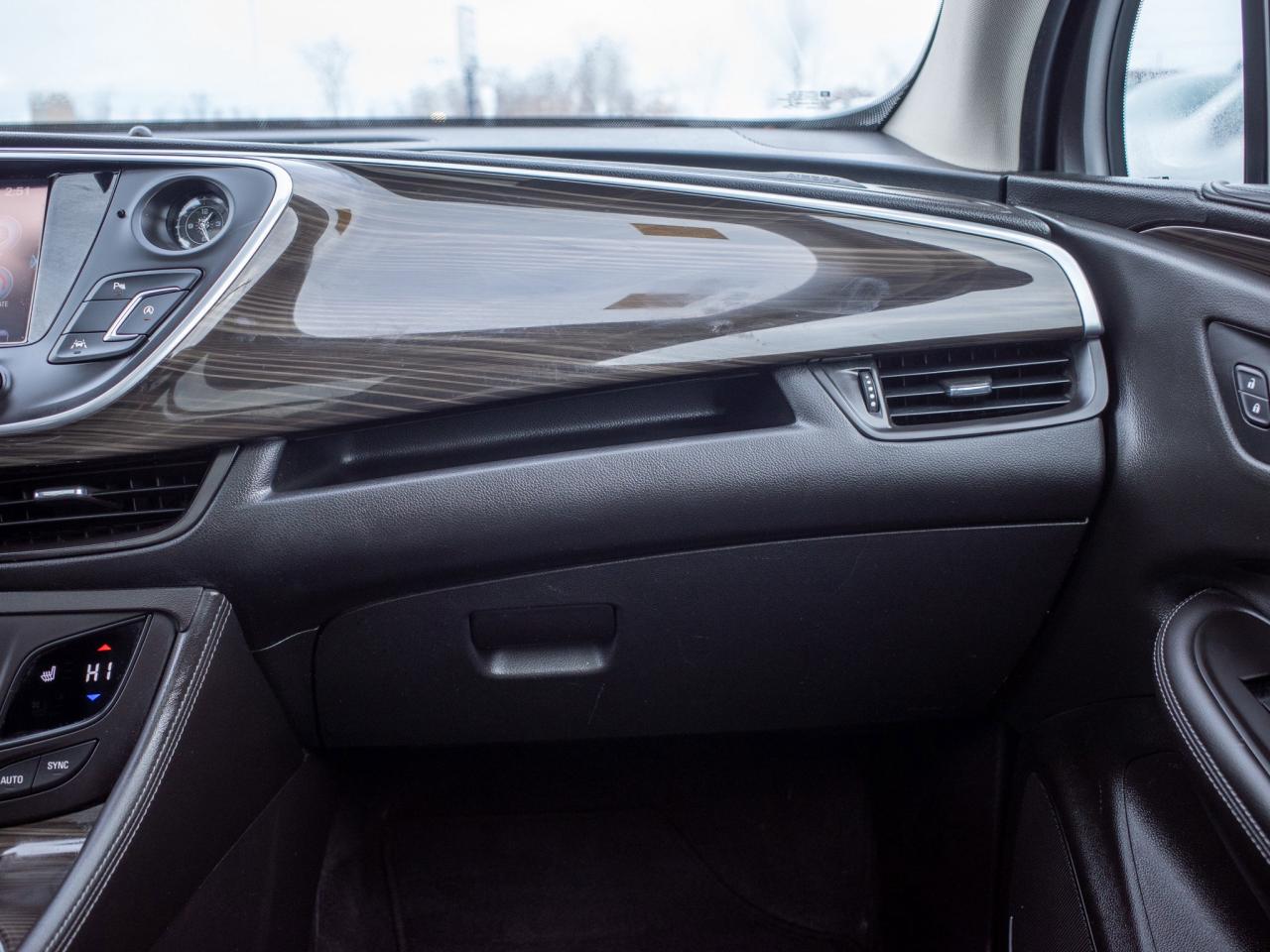 2019 Buick Envision Premium - Bose Audio Panoramic Sunroof Photo