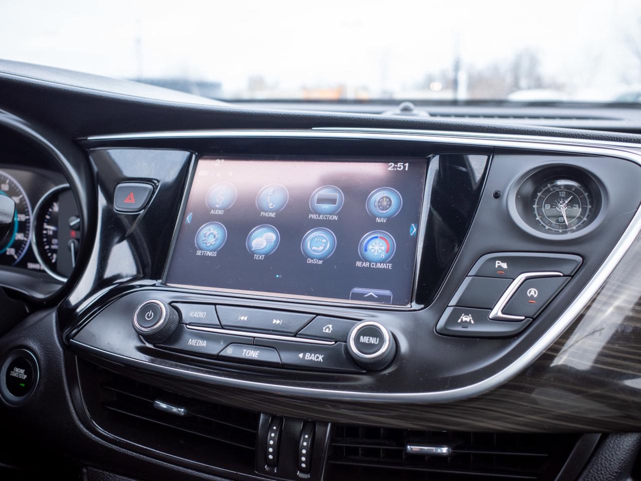 2019 Buick Envision Premium - Bose Audio Panoramic Sunroof Photo
