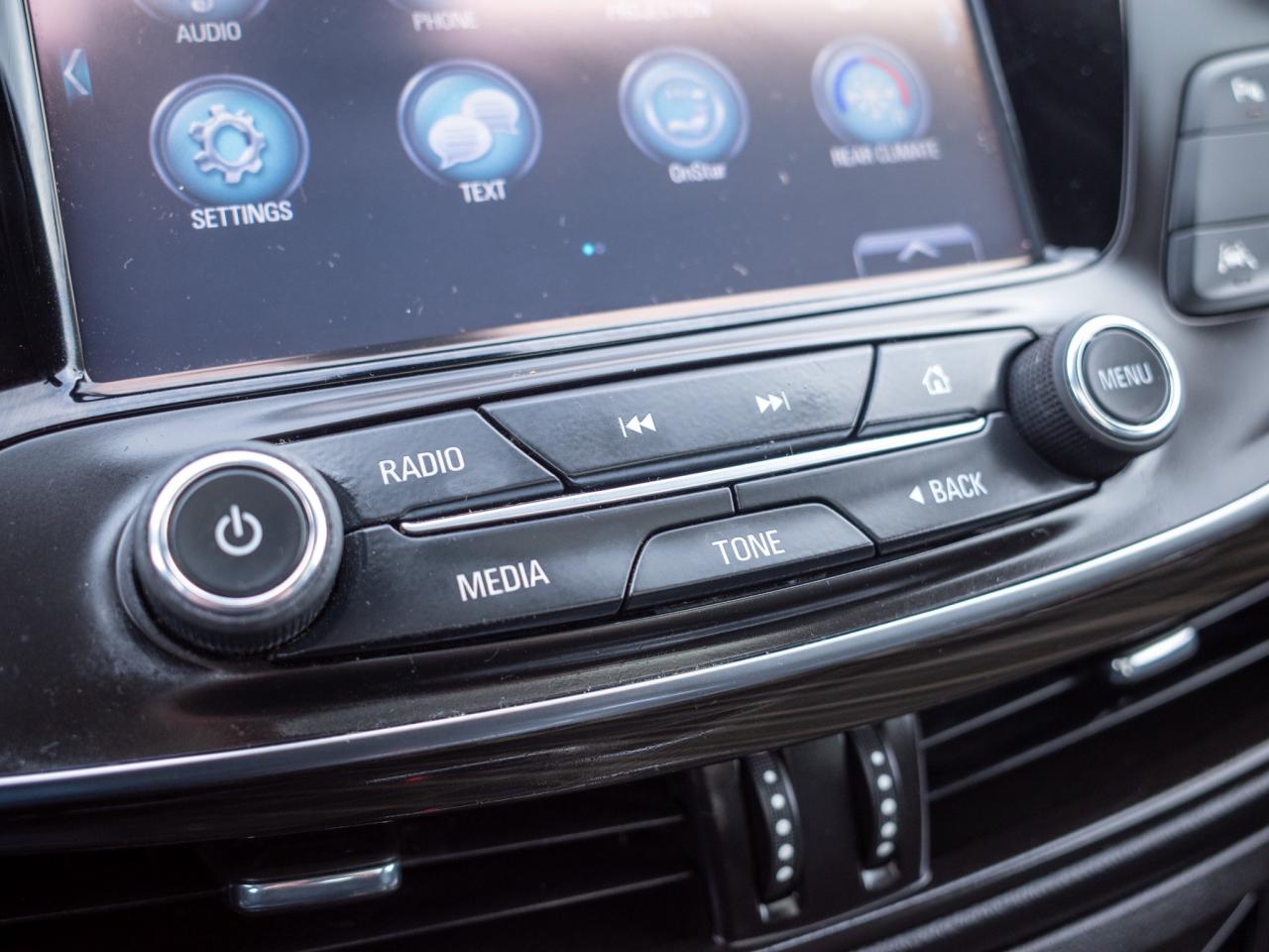 2019 Buick Envision Premium - Bose Audio Panoramic Sunroof Photo