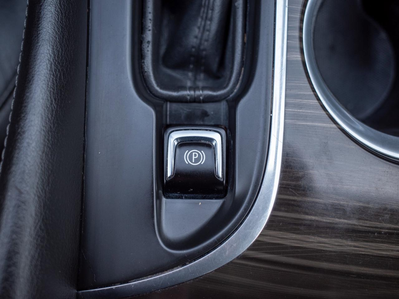 2019 Buick Envision Premium - Bose Audio Panoramic Sunroof Photo