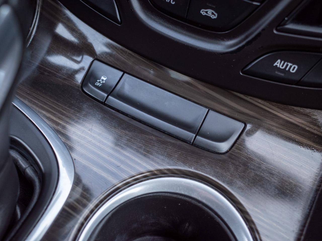 2019 Buick Envision Premium - Bose Audio Panoramic Sunroof Photo