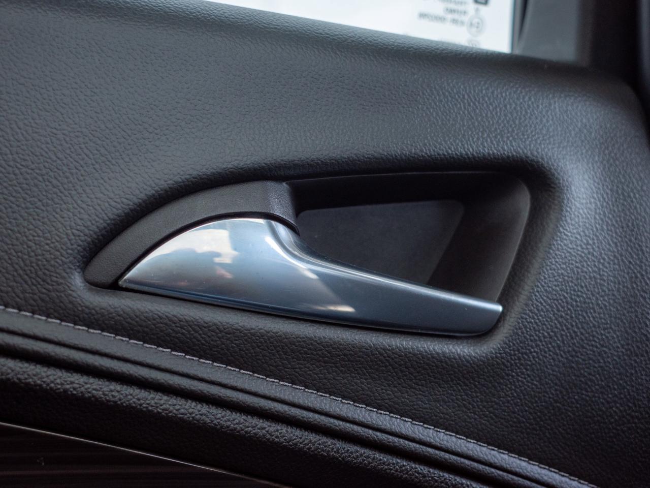 2019 Buick Envision Premium - Bose Audio Panoramic Sunroof Photo