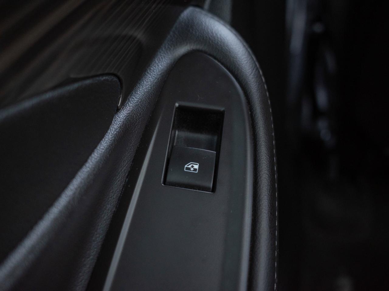 2019 Buick Envision Premium - Bose Audio Panoramic Sunroof Photo