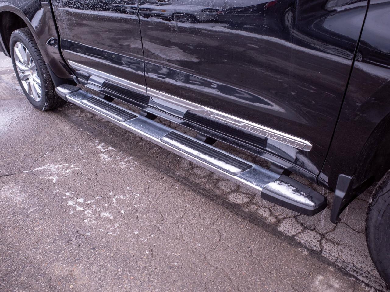 2023 Chevrolet Silverado 1500 High Country- 13.4-inch Touchscreen Photo