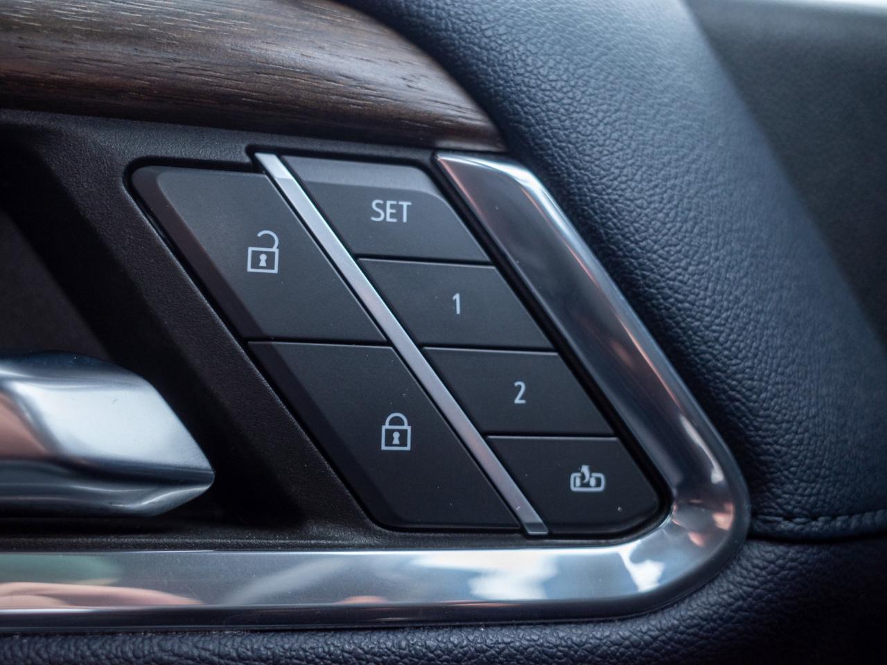 2023 Chevrolet Silverado 1500 High Country- 13.4-inch Touchscreen Photo