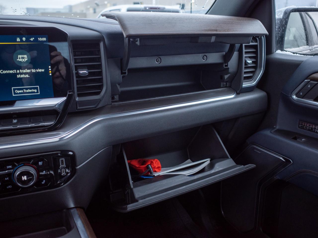 2023 Chevrolet Silverado 1500 High Country - 13.4'' Touchscreen   Keyless Start Photo