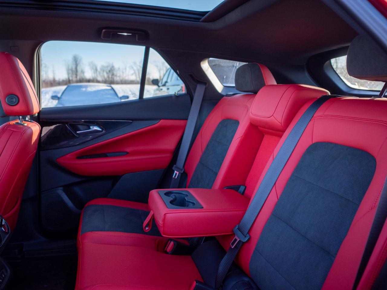 2025 Chevrolet Blazer EV AWD RS - 455 KM Range Photo