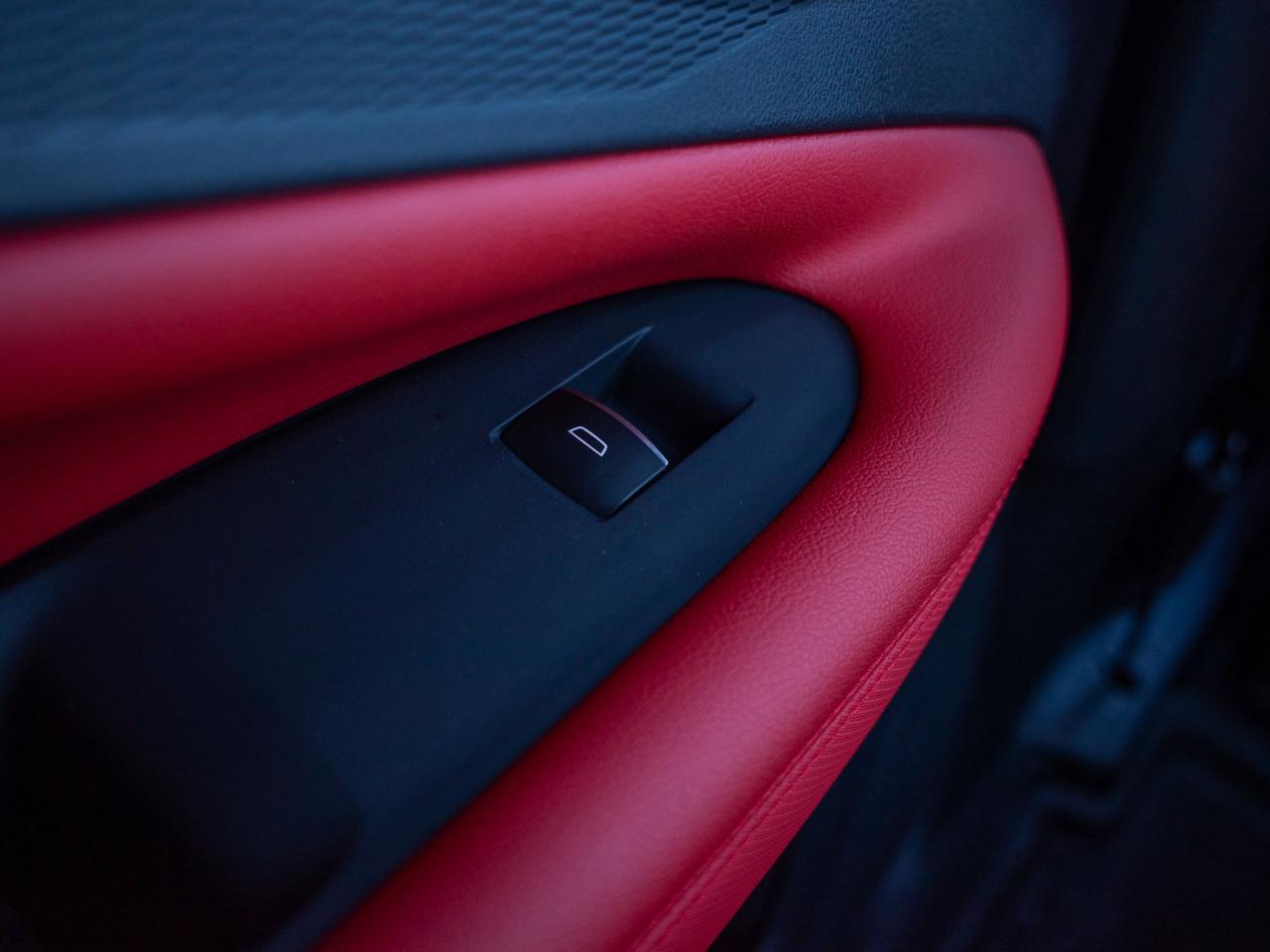 2025 Chevrolet Blazer EV AWD RS - 455 KM Range   Power Liftgate Photo