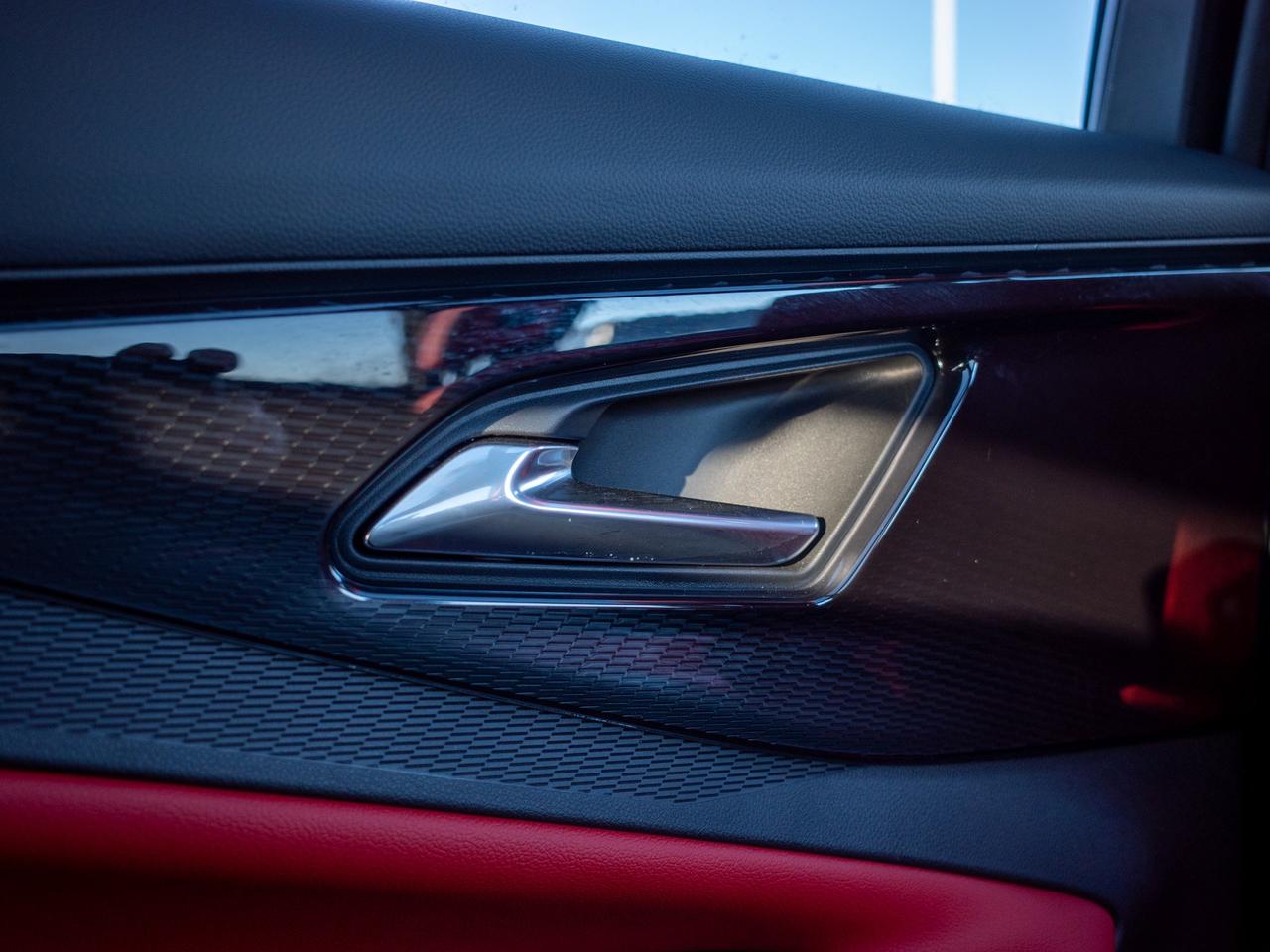 2025 Chevrolet Blazer EV AWD RS - 455 KM Range   Power Liftgate Photo