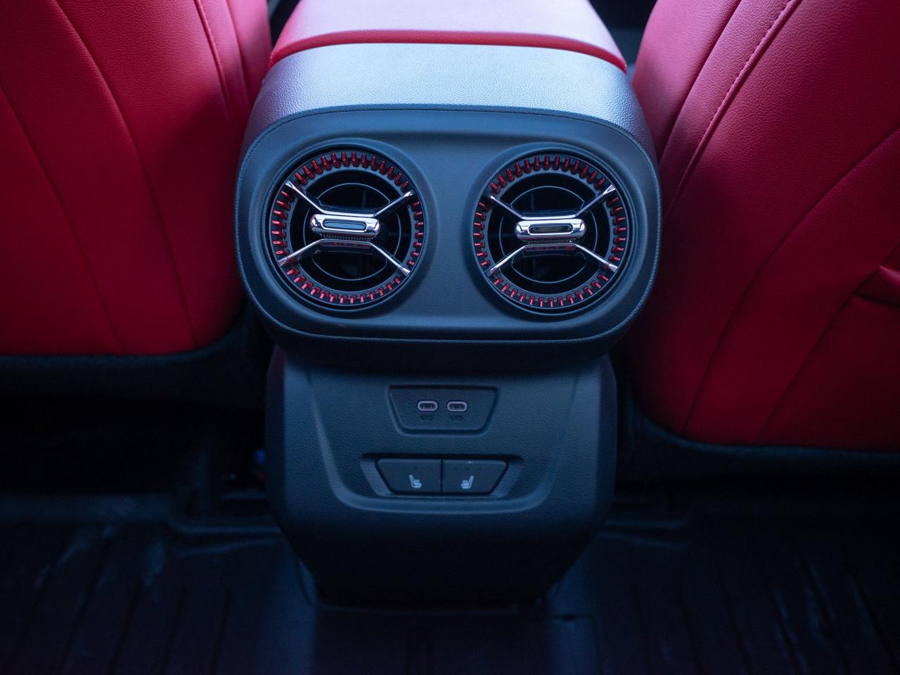 2025 Chevrolet Blazer EV AWD RS - 455 KM Range   Power Liftgate Photo