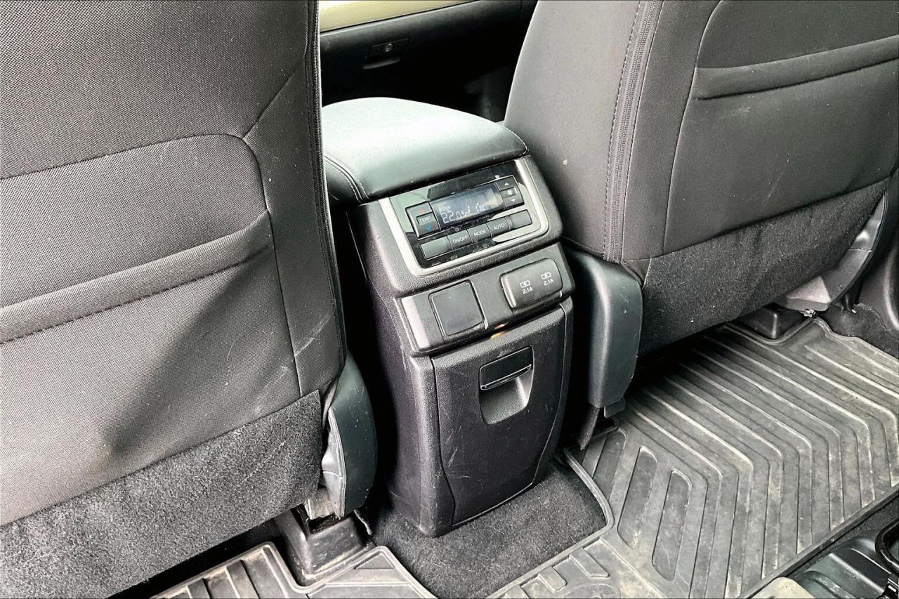 2022 Subaru ASCENT Touring AWD 7-Passenger - CPO 3.99% FINANCING Photo