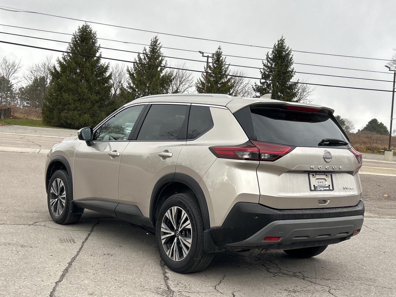 2023 Nissan Rogue SV Moonroof  AWD/REMOTE START  CALL PICTON 42K KMS Photo