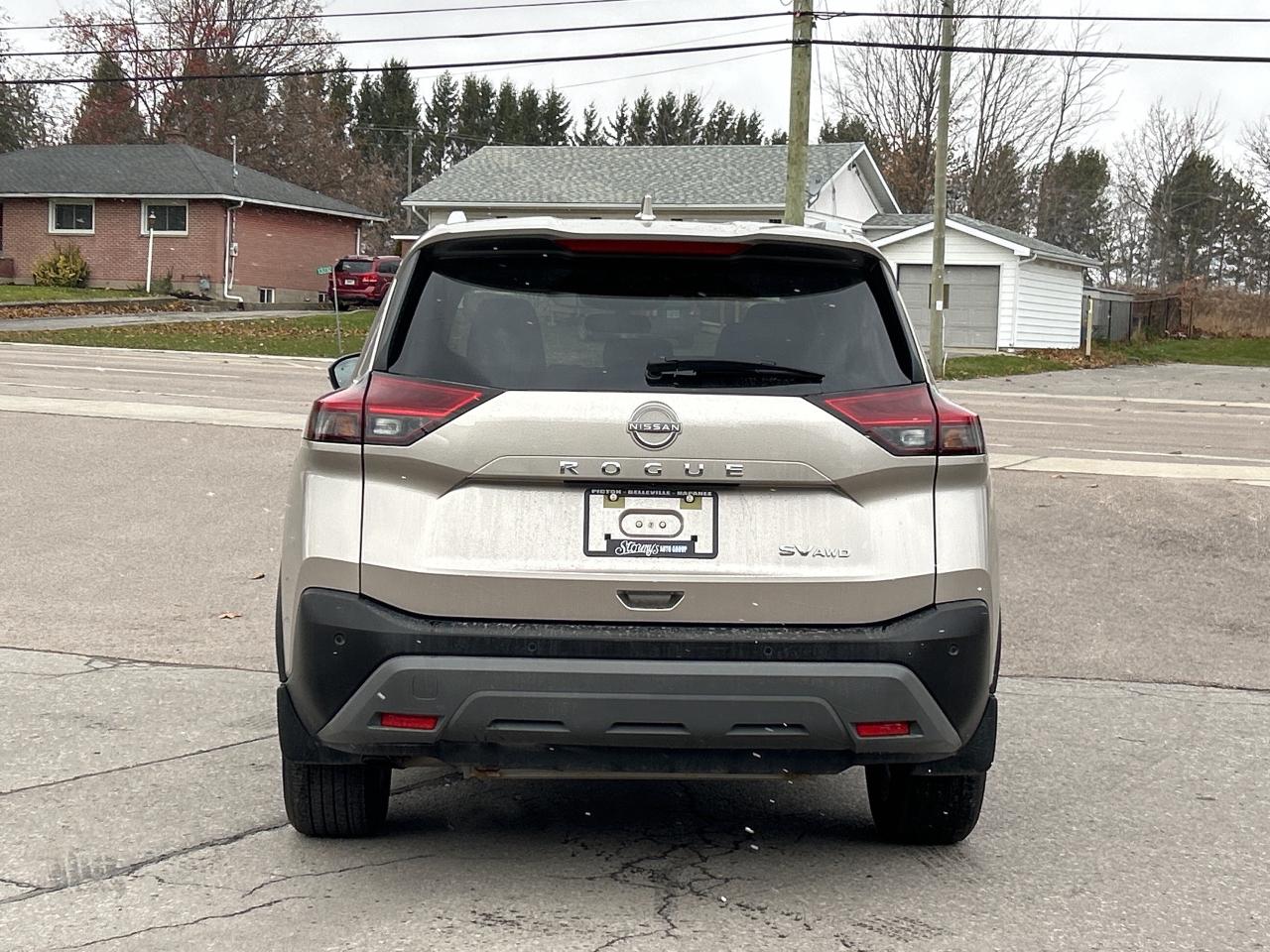 2023 Nissan Rogue SV Moonroof  AWD/REMOTE START  CALL PICTON 42K KMS Photo3