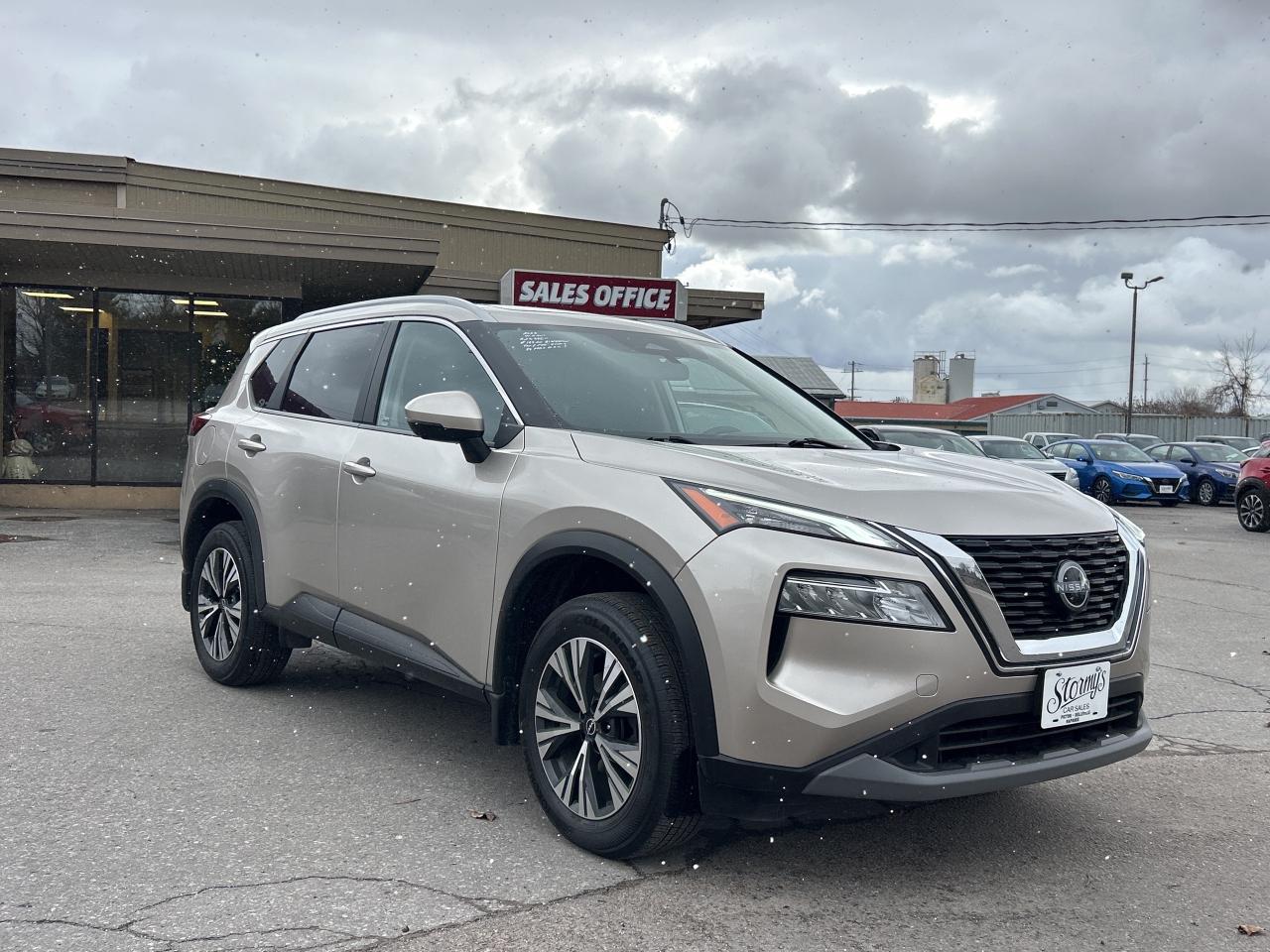 2023 Nissan Rogue SV Moonroof  AWD/REMOTE START  CALL PICTON 42K KMS Photo