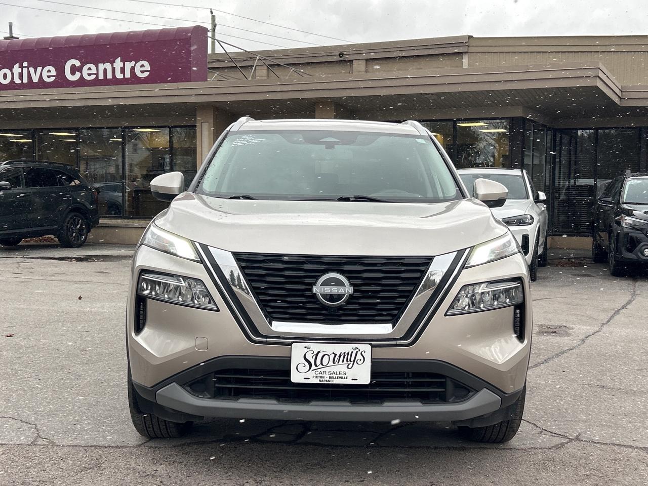 2023 Nissan Rogue SV Moonroof  AWD/REMOTE START  CALL PICTON 42K KMS Photo