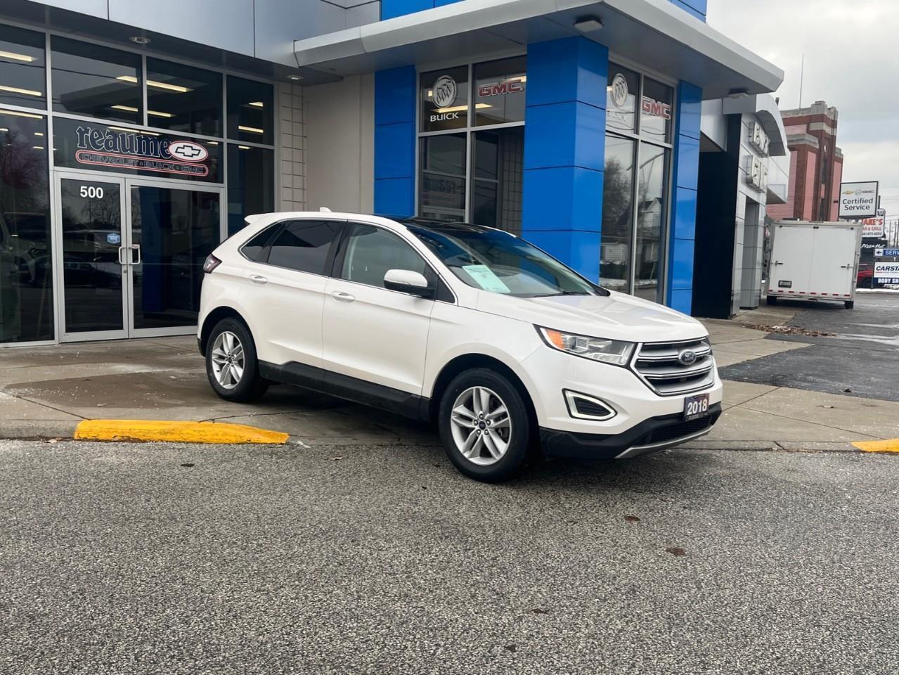 2018 Ford Edge SEL WELL LOVED GREAT VALUE Photo2