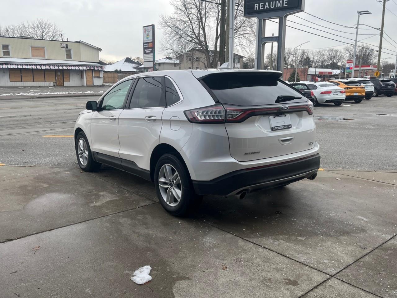 2018 Ford Edge SEL WELL LOVED GREAT VALUE Photo