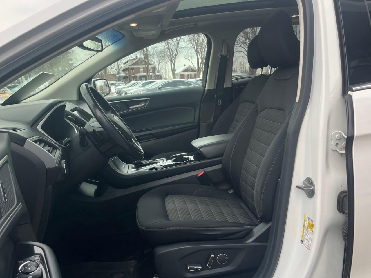 2018 Ford Edge SEL WELL LOVED GREAT VALUE Photo