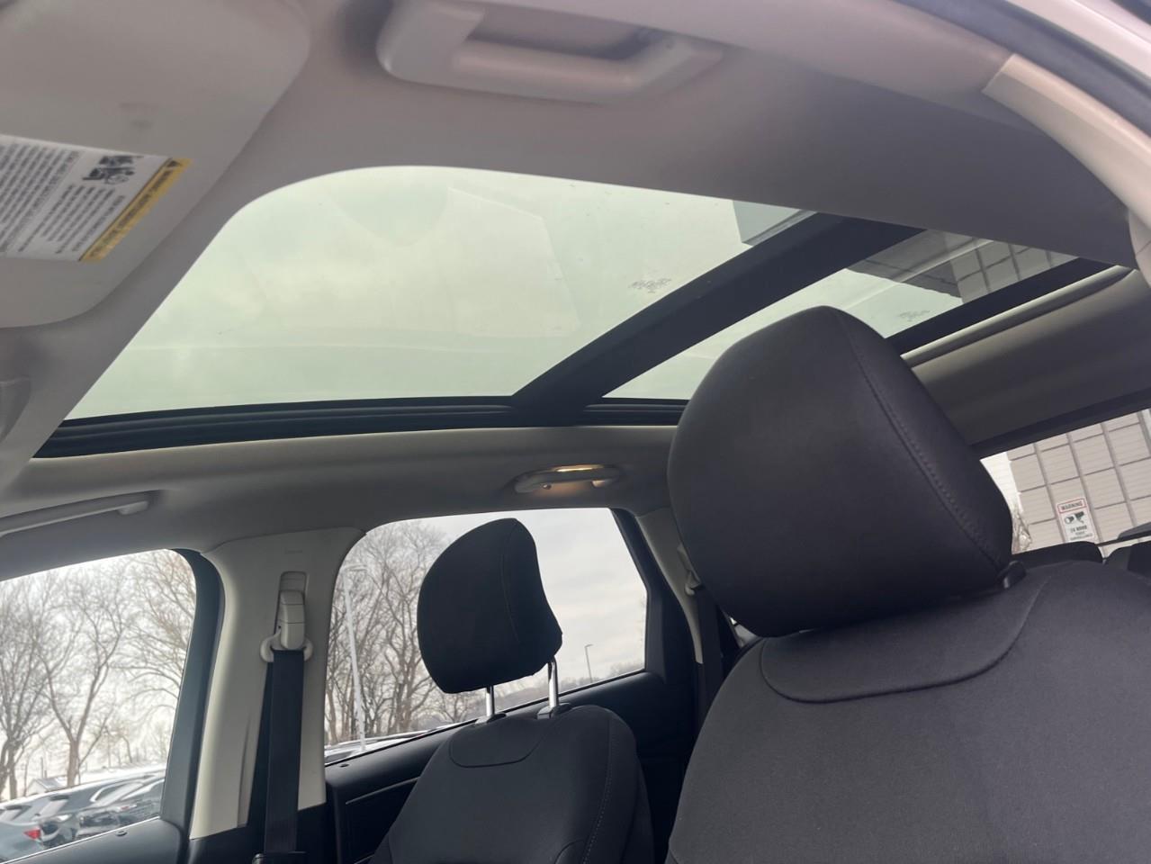 2018 Ford Edge SEL WELL LOVED GREAT VALUE Photo
